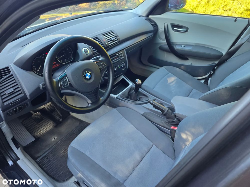 BMW Seria 1 - 9