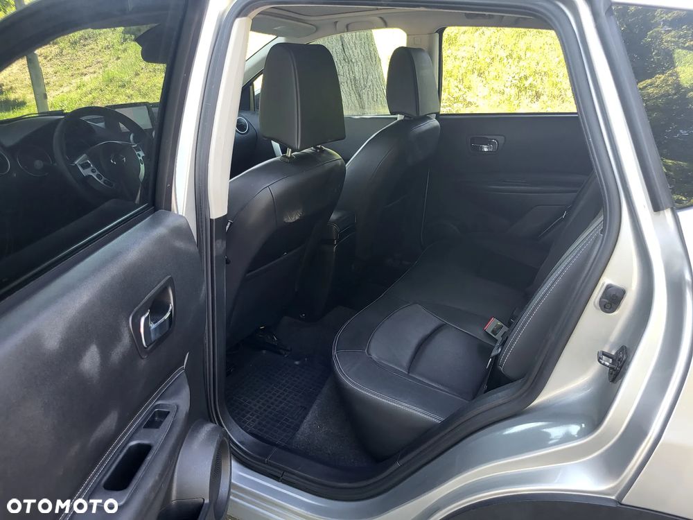 Nissan Qashqai 2.0 dCi 4x4 Tekna - 12