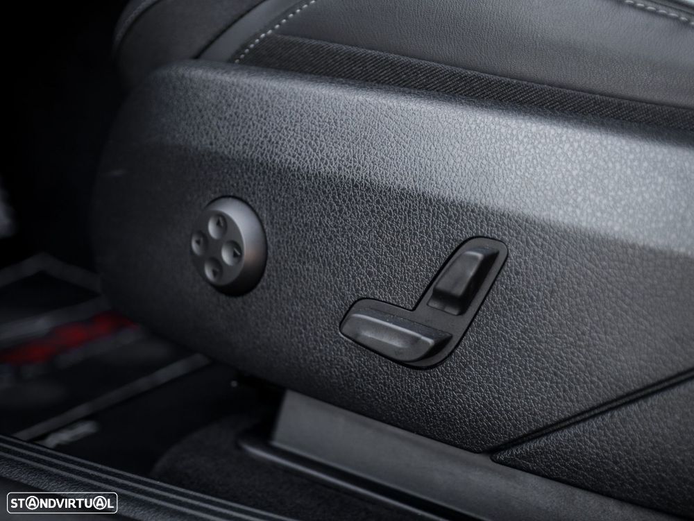 Mercedes-Benz GLC 300 de Coupe 4Matic 9G-TRONIC Edition AMG Line - 44