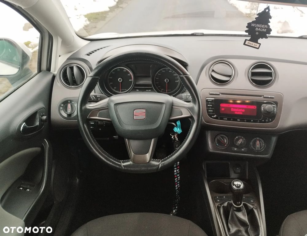 Seat Ibiza 1.4 16V Reference - 9