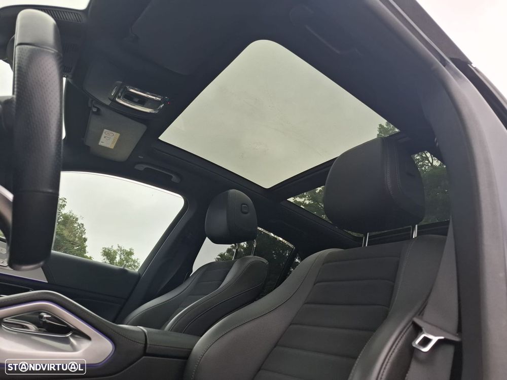 Mercedes-Benz GLE 300 d 4Matic - 32