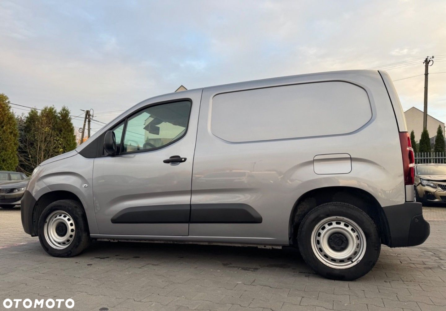 Citroën Berlingo benzyna - 2