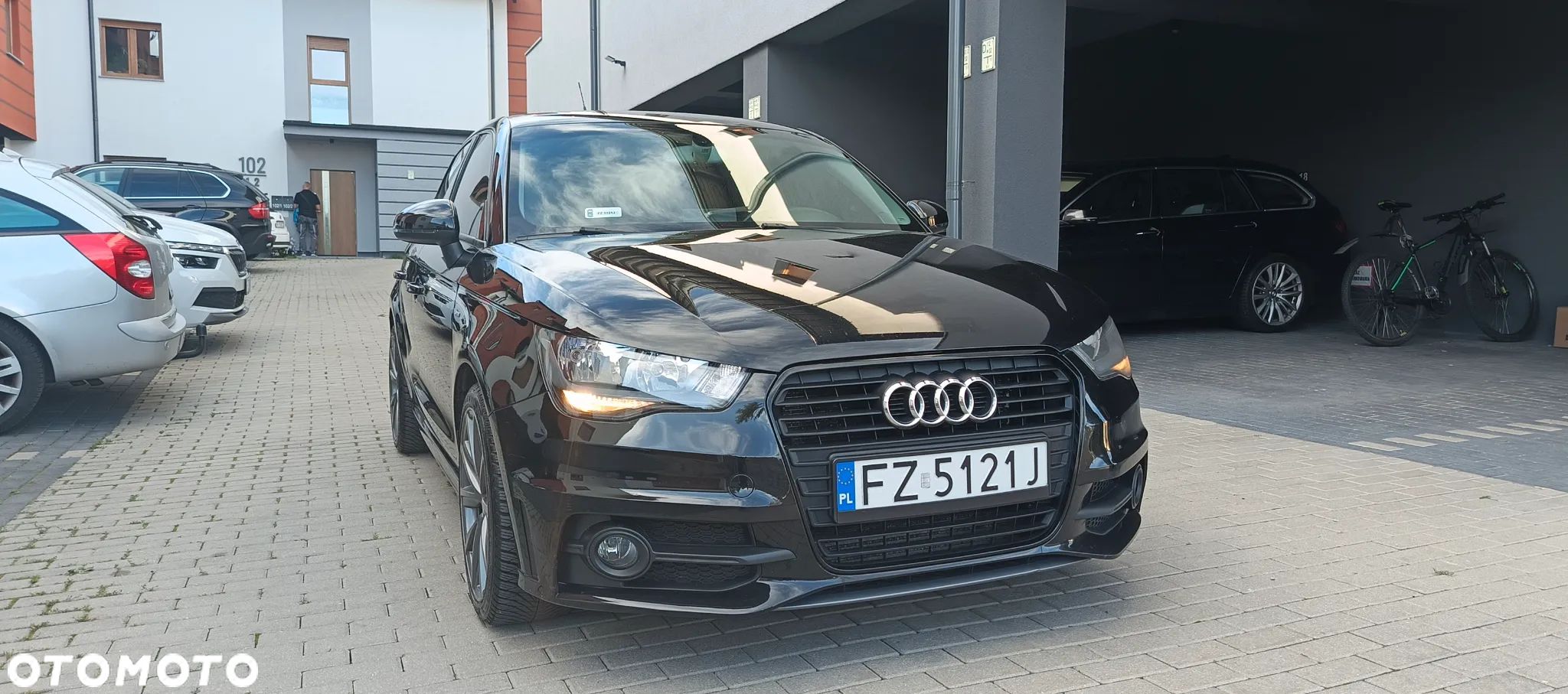 Audi A1 1.6 TDI S line edition - 1