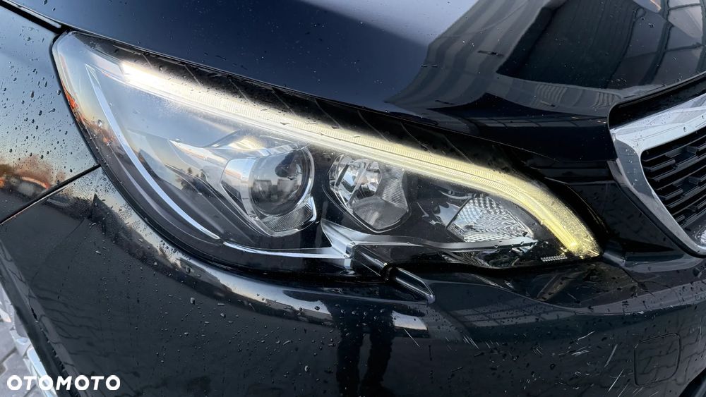 Peugeot 308 - 23