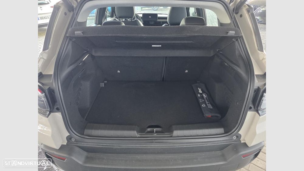 Jeep Avenger 1.2 GSE T3 Altitude - 9