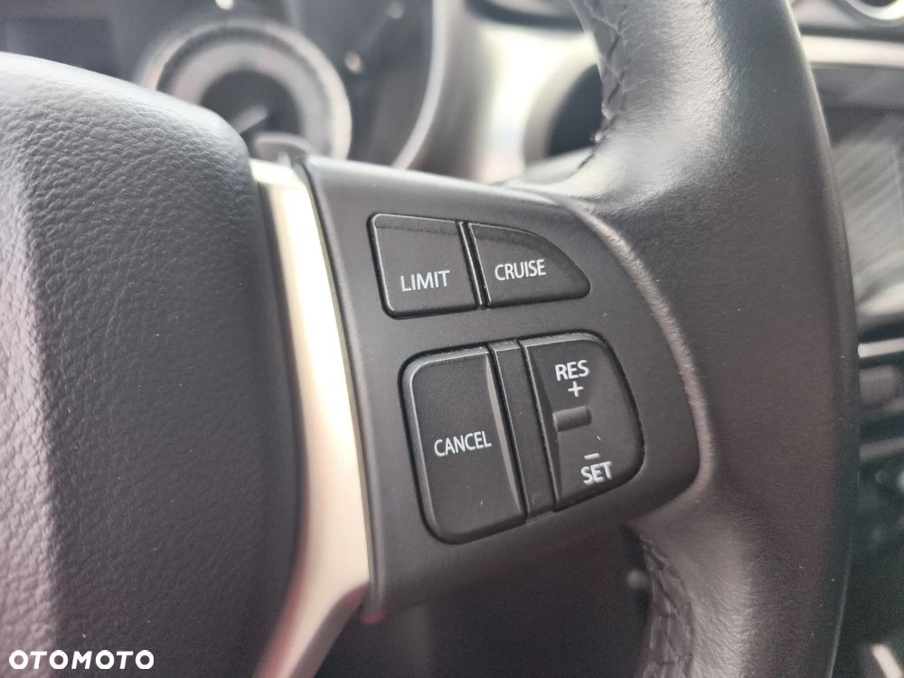 Suzuki Vitara 1.4 Boosterjet Premium 2WD - 26