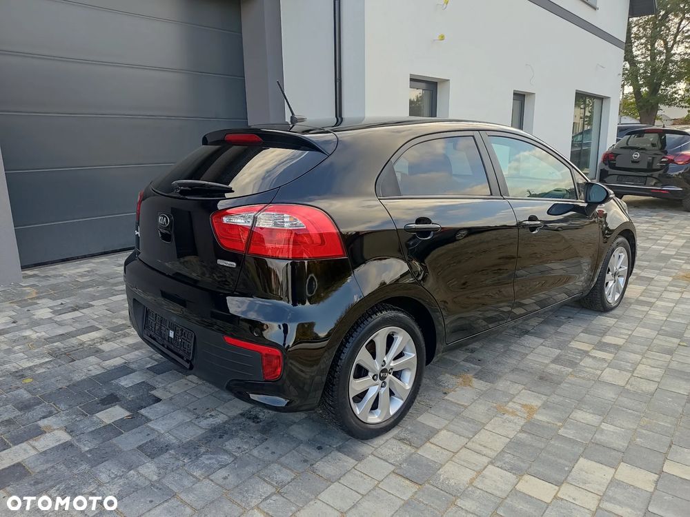 Kia Rio - 9