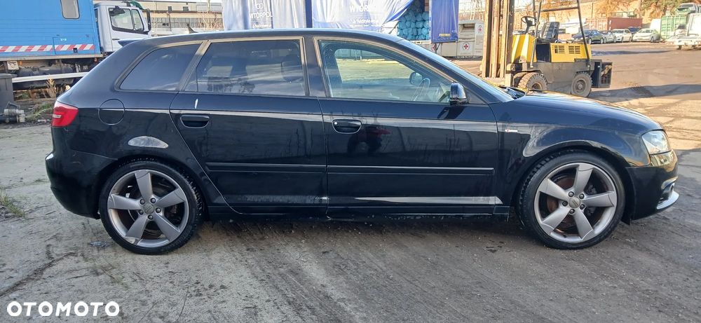 Audi A3 Sportback 2.0 TDI DPF S line Sportpaket (plus) - 6