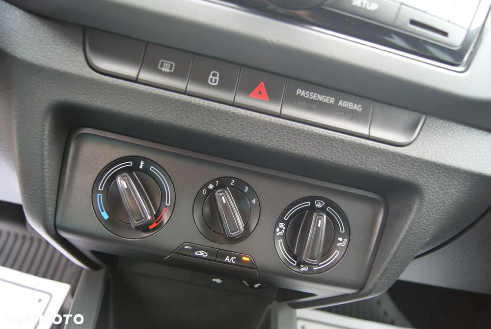 Skoda Fabia 1.0 Active - 24