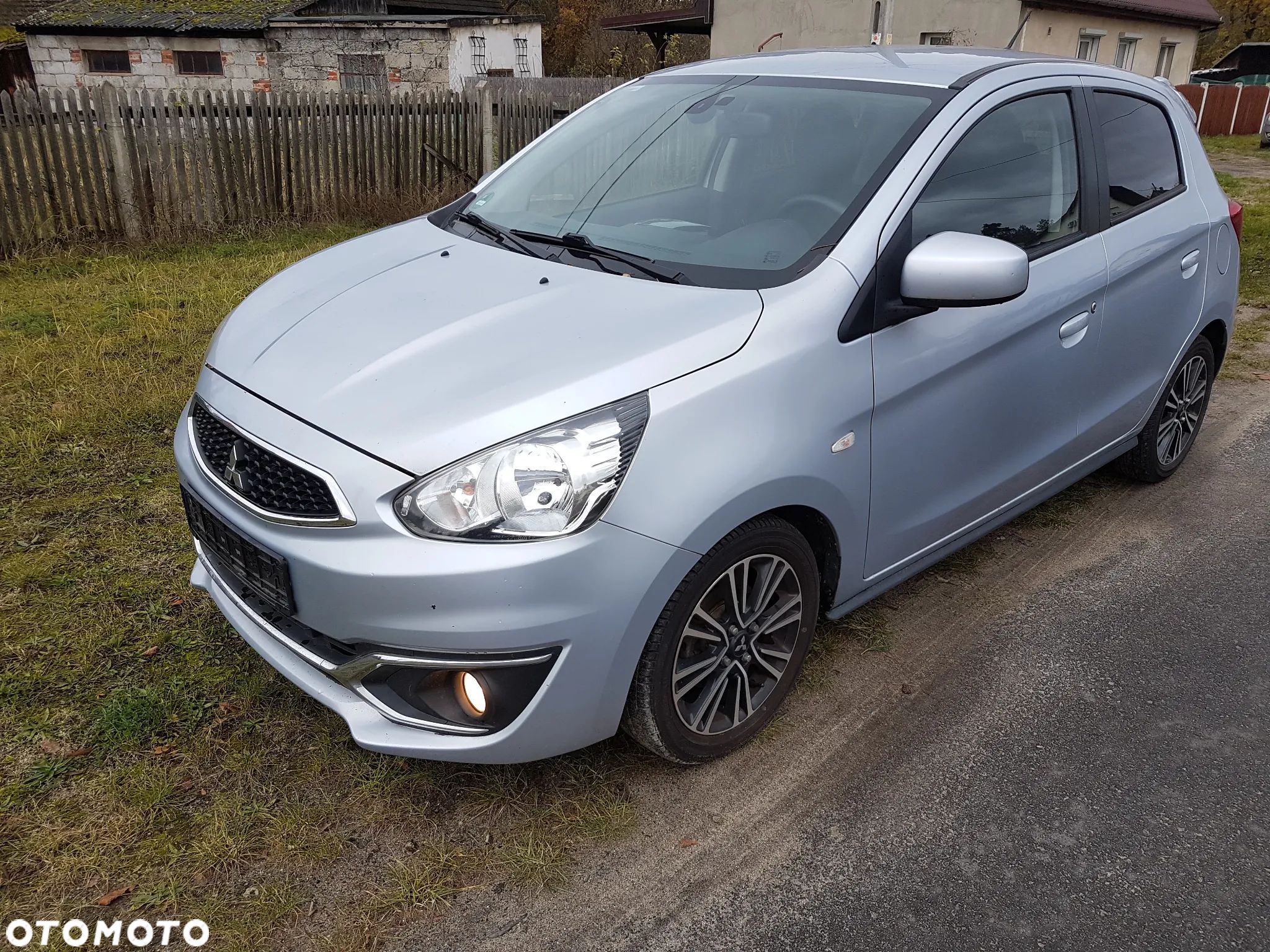 Mitsubishi Space Star 1.2 Clear Tec Active+ - 1