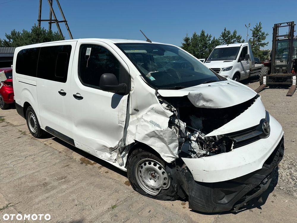 Toyota Proace Verso 1.5 D4-D Long Family - 4