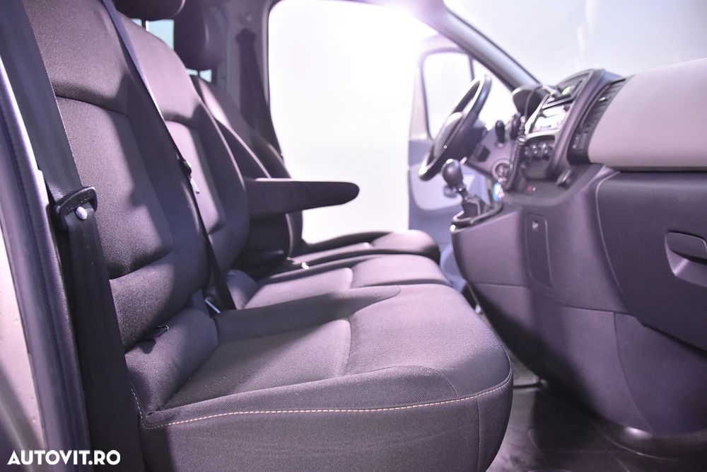 Renault Trafic - 11