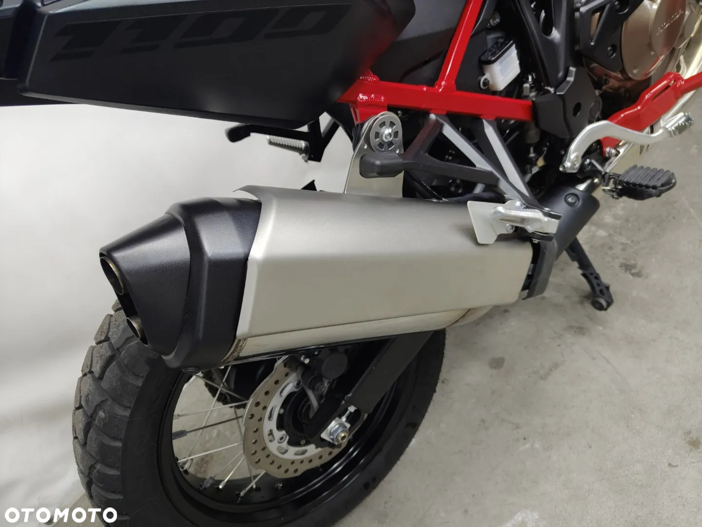 Honda CRF - 9