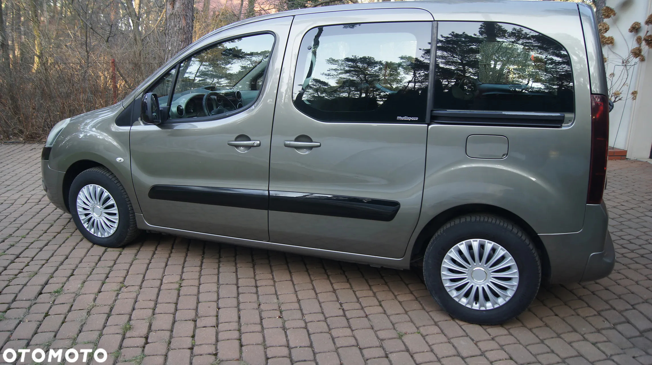 Citroën Berlingo Multispace HDi 115 FAP Selection - 10
