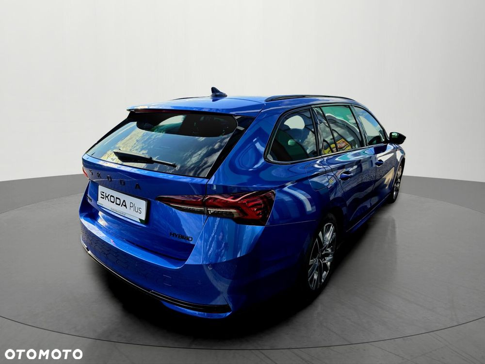 Skoda Octavia 1.5 TSI mHEV Sportline DSG - 10