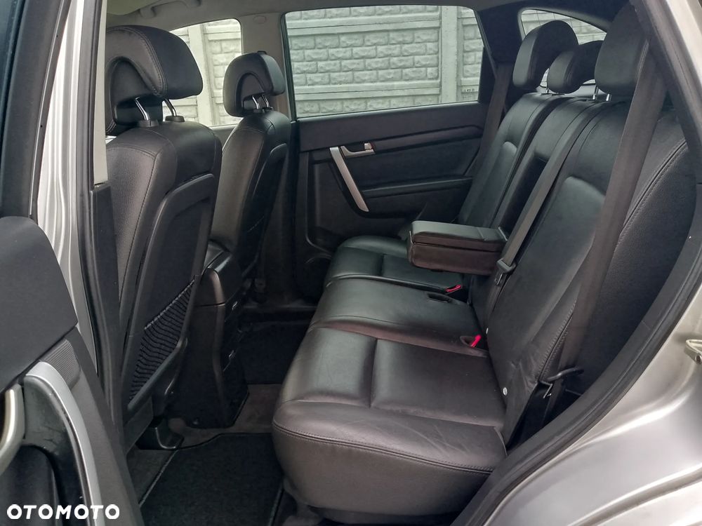 Chevrolet Captiva 2.4 LS - 15