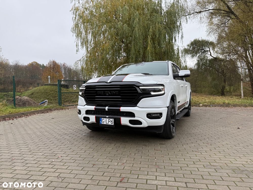 RAM 1500 5.7 Crew Cab Laramie - 1