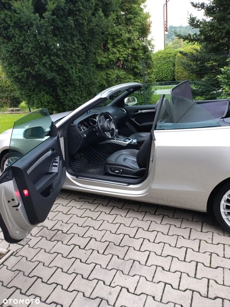 Audi A5 Cabrio 2.0 TFSI quattro S tronic - 13