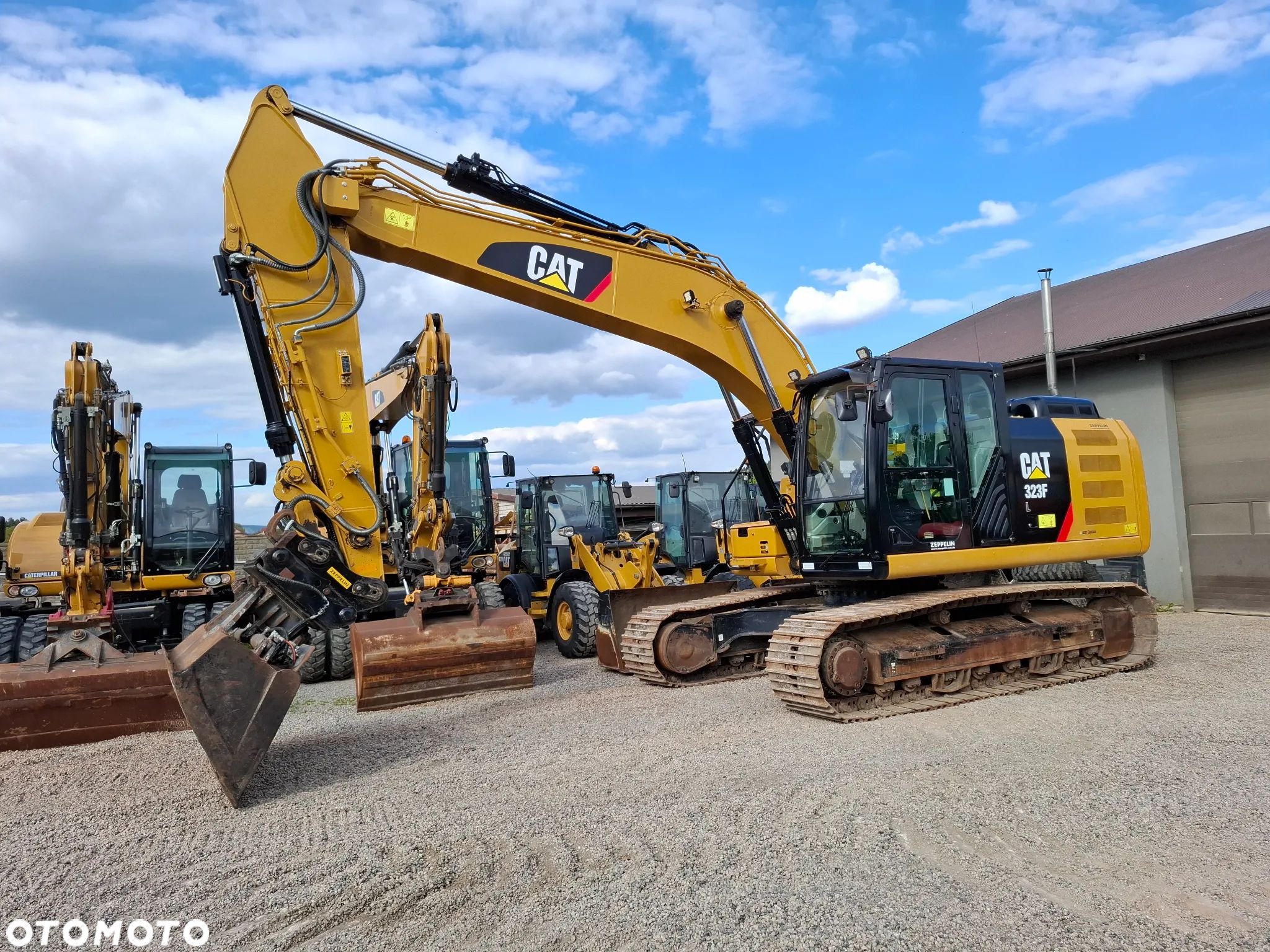 Caterpillar CAT 323 FL - 1