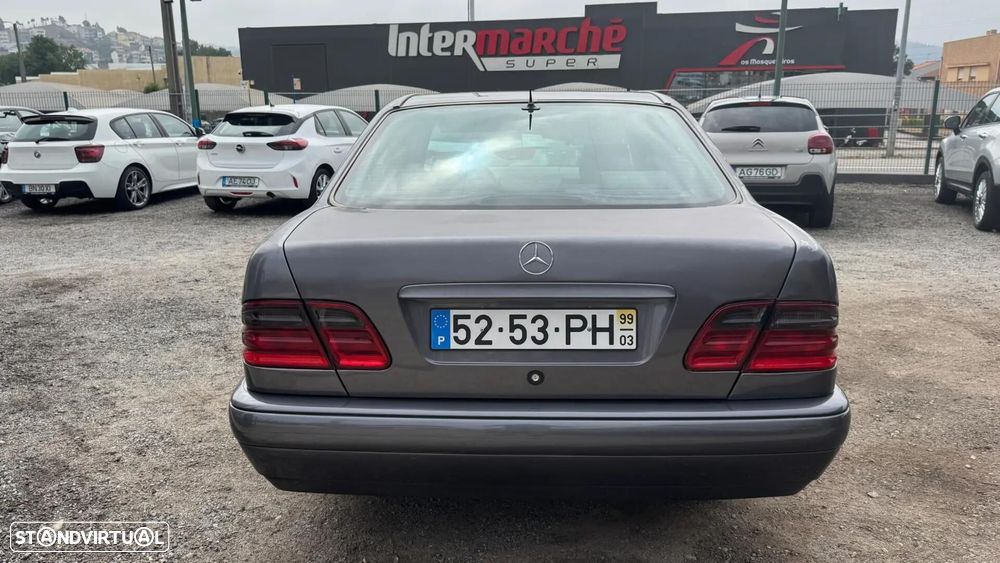 Mercedes-Benz E 220 CDI Classic - 6