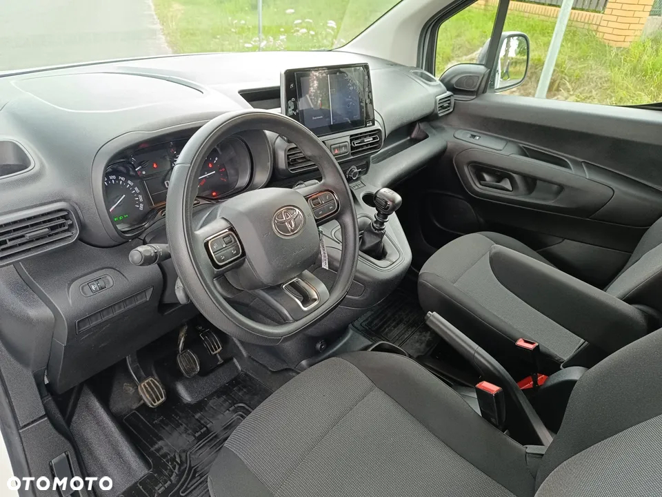 Toyota Proace City 1.5 D-4D Long 2,3t Active (bryg.) - 7