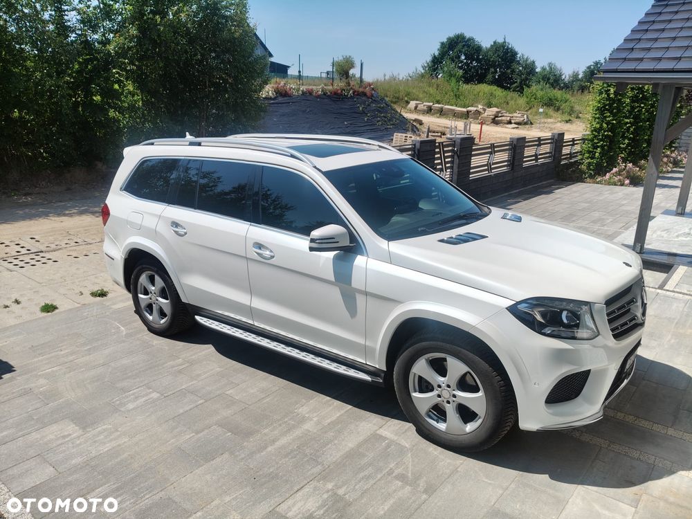 Mercedes-Benz GLS - 14