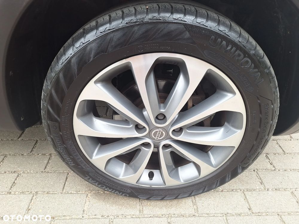 Nissan Qashqai 1.6 dCi DPF tekna - 19
