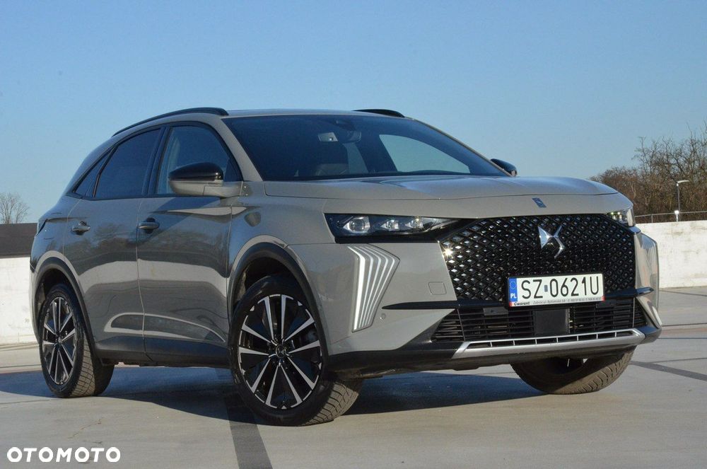 DS Automobiles DS 7 Crossback 1.6 E-Tense 4x4 So Chic - 4