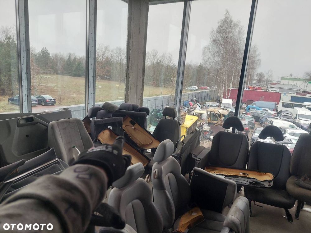 KOMPLET FOTELI PRZÓD + KANAPA TYŁ + BOCZKI TOYOTA COROLLA E11 LIFT - 12
