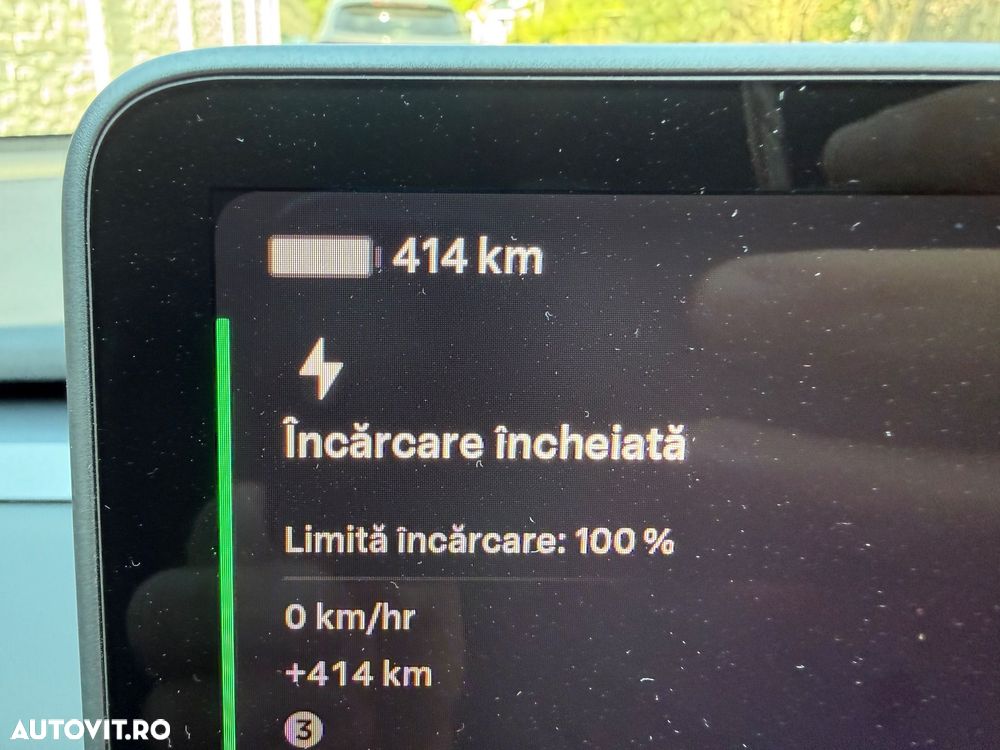 Tesla Model 3 - 21