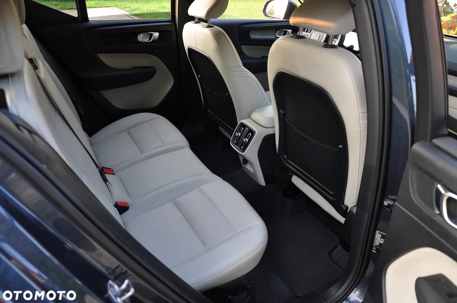 Volvo XC 40 - 23