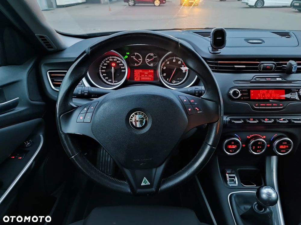 Alfa Romeo Giulietta 1.4 TB 16V - 12