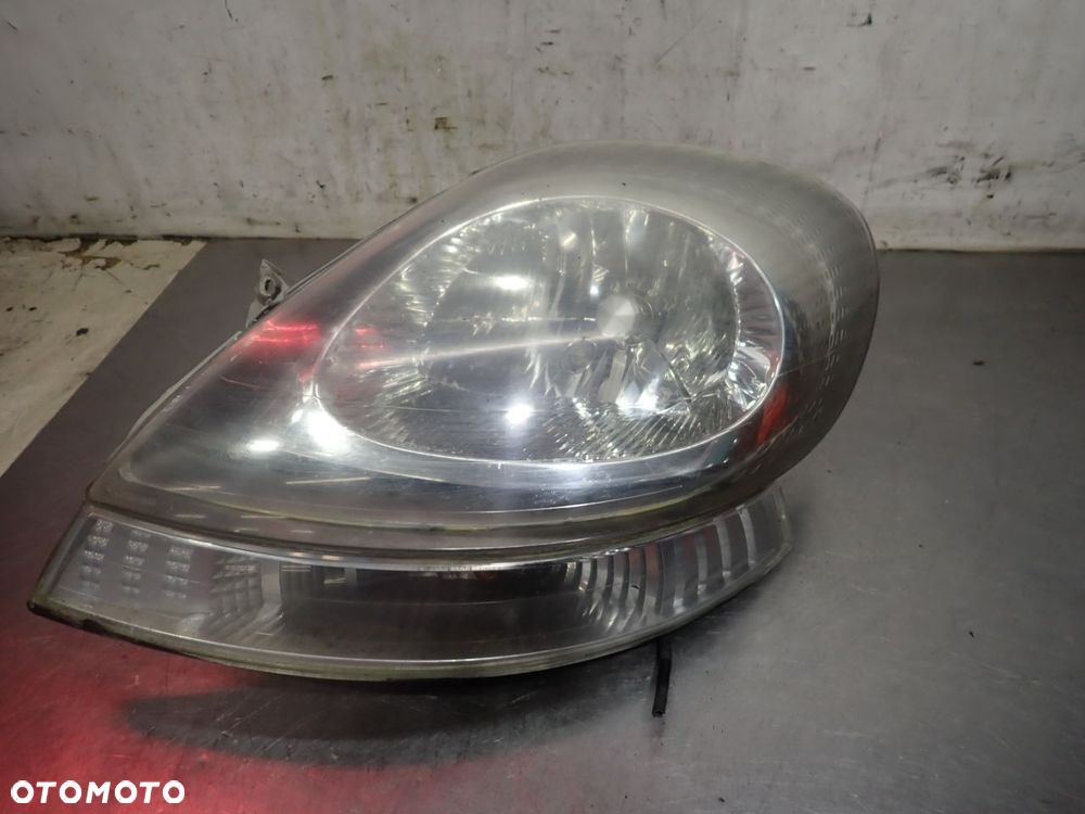LAMPA LEWA PRZEDNIA RENAULT TRAFIC II - 1
