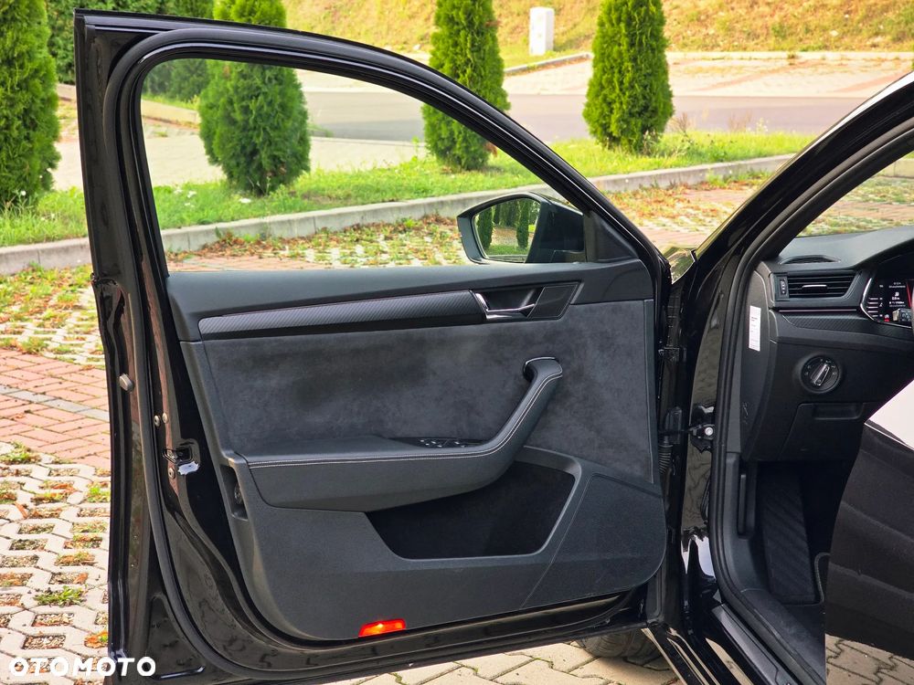 Skoda Superb 2.0 TSI Sportline DSG - 12