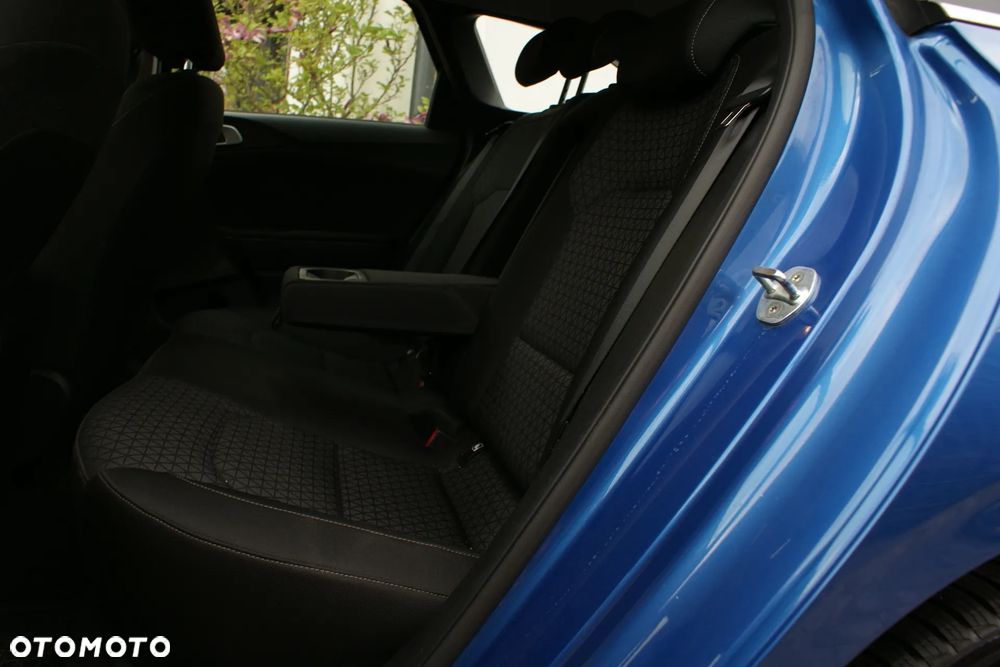 Kia Ceed 1.6 CRDi Eco-Dynamics+ (48V Mild-Hybrid) DCT7 Vision - 13