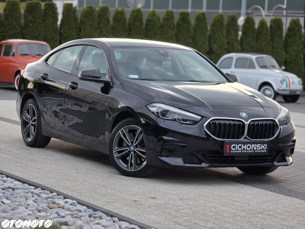 BMW Seria 2 220d xDrive Sport Line sport - 2