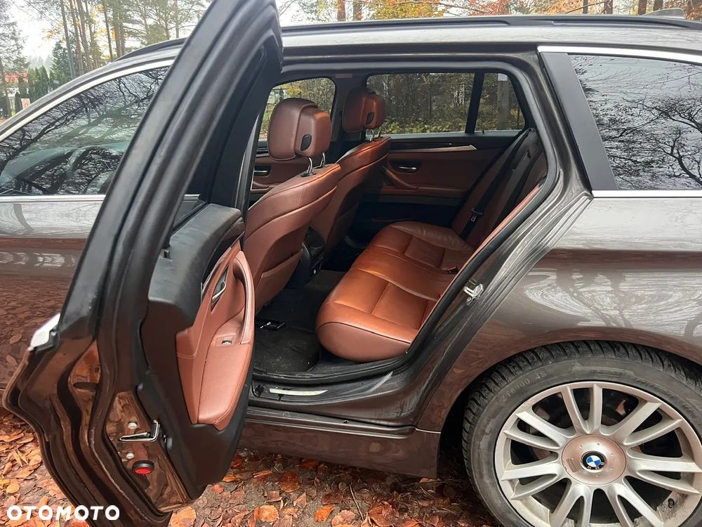 BMW Seria 5 520d - 11