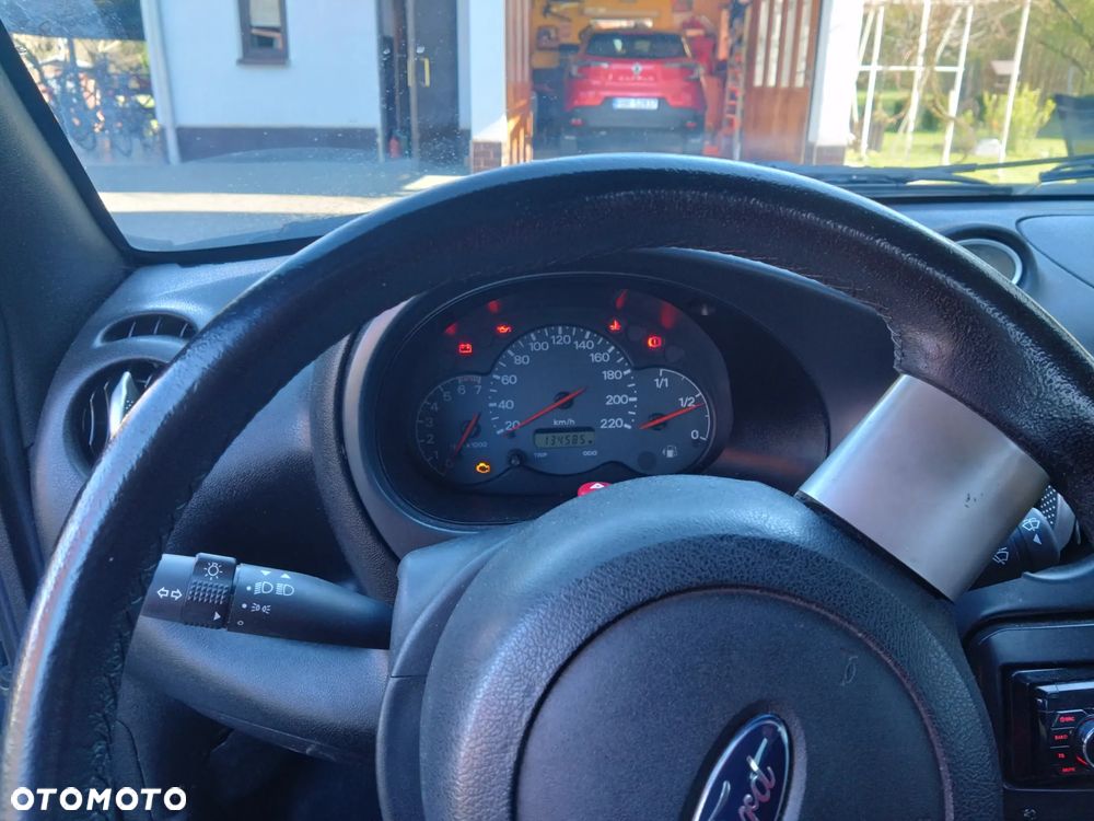 Ford Streetka - 6