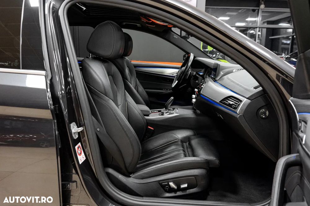 BMW Seria 5 520d xDrive Aut. - 29