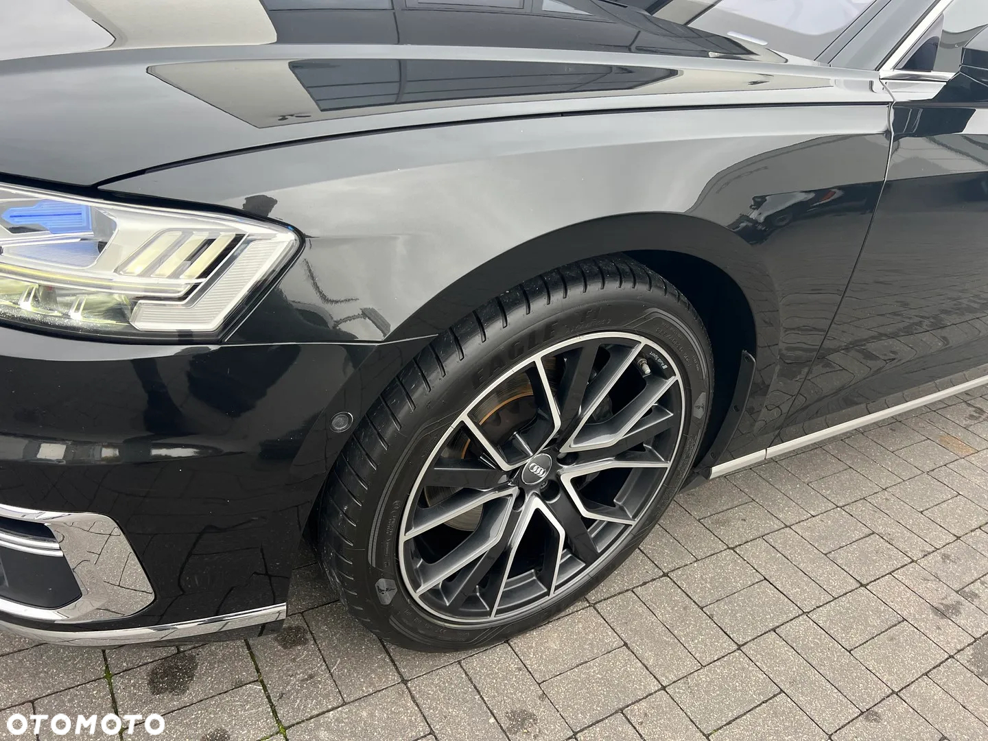 Audi A8 - 7