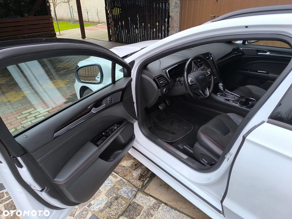 Ford Mondeo 2.0 Ti-VCT ST-Line - 13