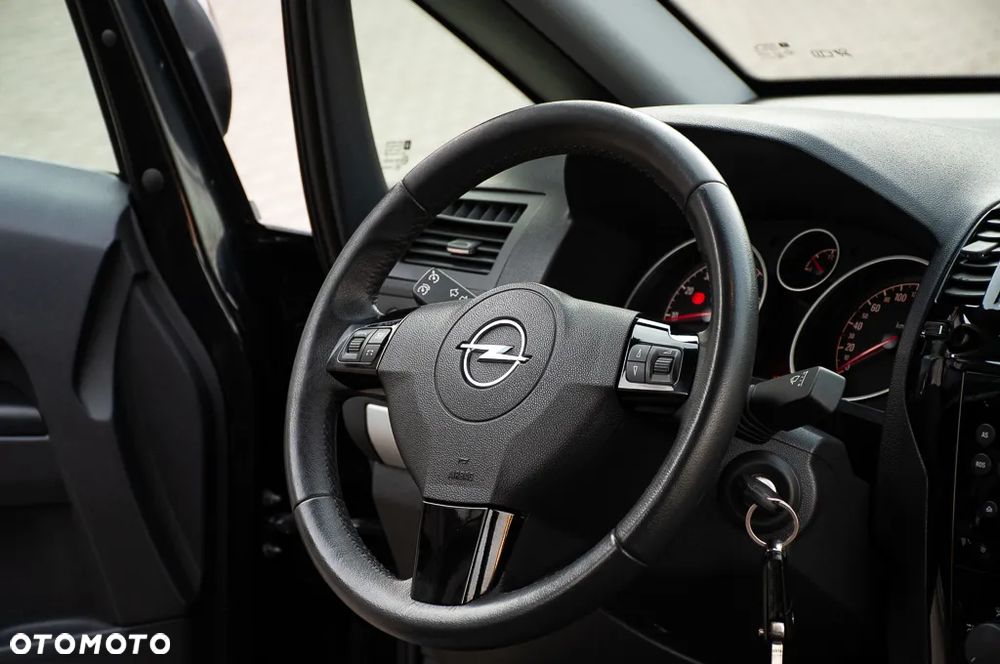 Opel Zafira 1.8 Active - 16