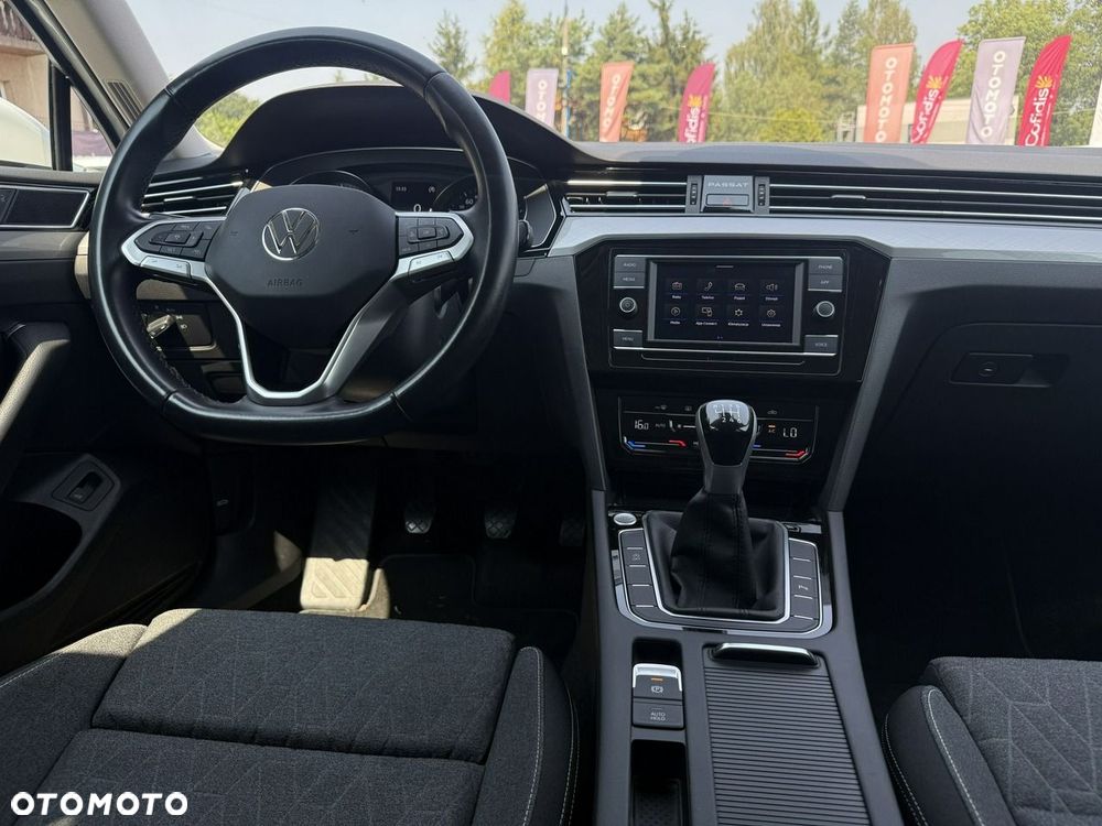 Volkswagen Passat 1.5 TSI EVO Business - 13