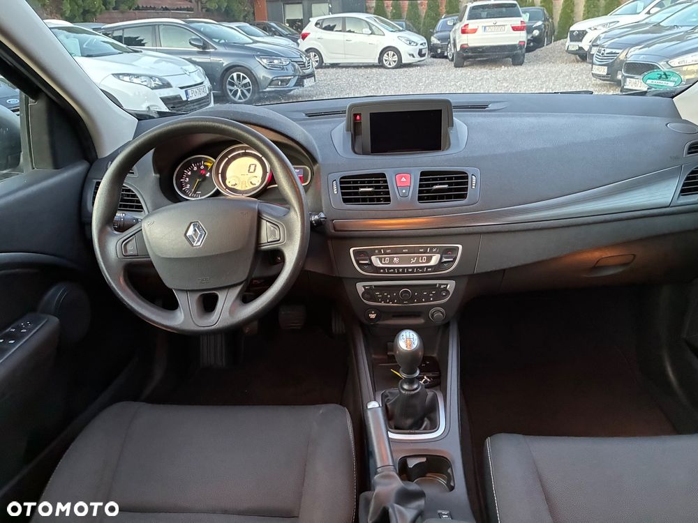 Renault Megane 1.6 16V 110 Expression - 12