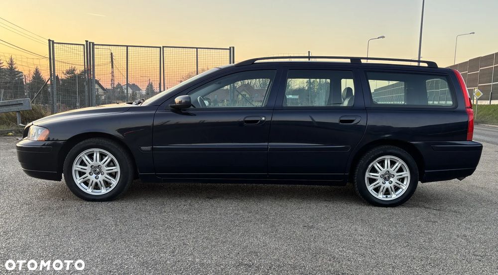 Volvo V70 2.4 Momentum - 11