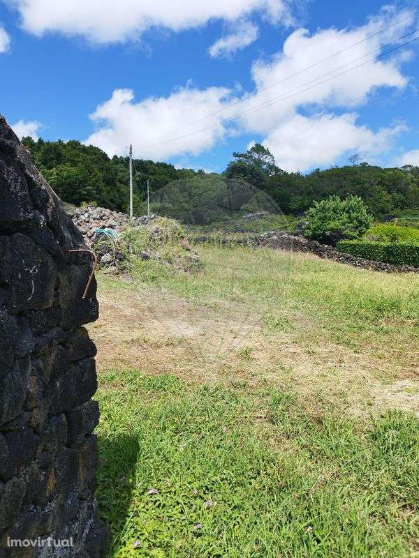 Terreno  para venda - Grande imagem: 2/6