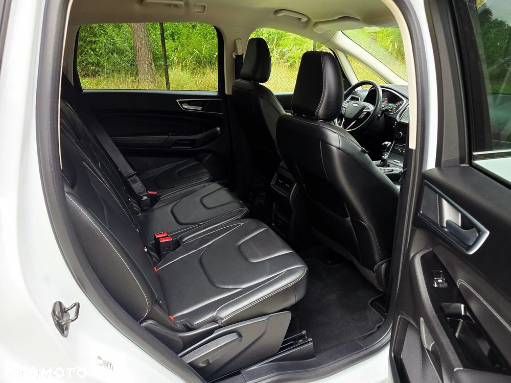Ford S-Max - 10