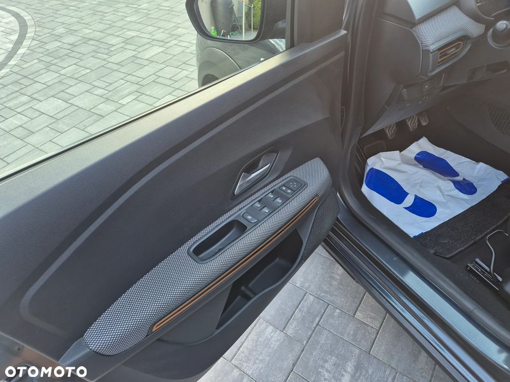 Dacia Sandero - 13