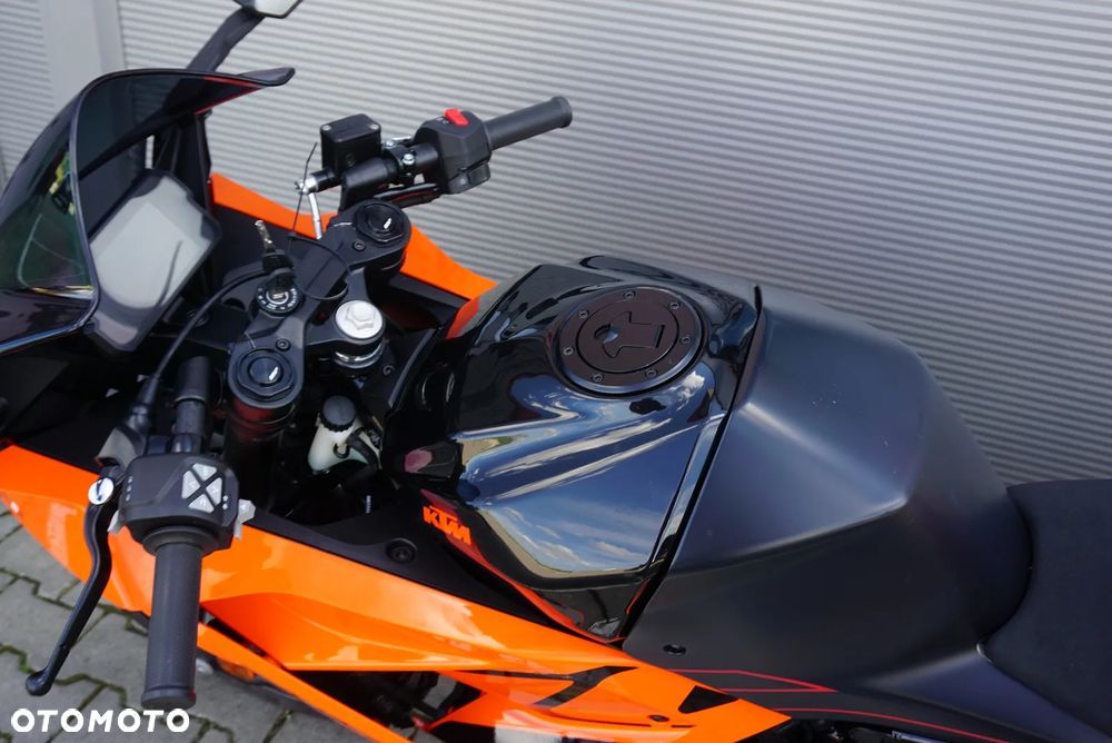 KTM RC 125 - 14