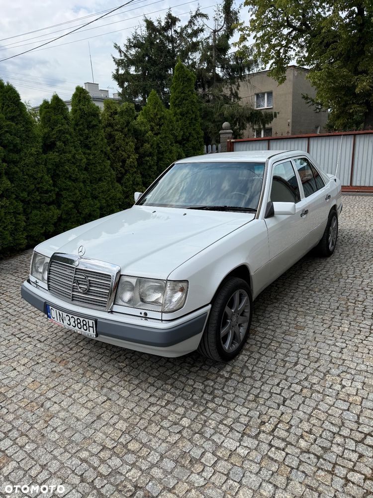 Mercedes-Benz W124 (1984-1993) - 2